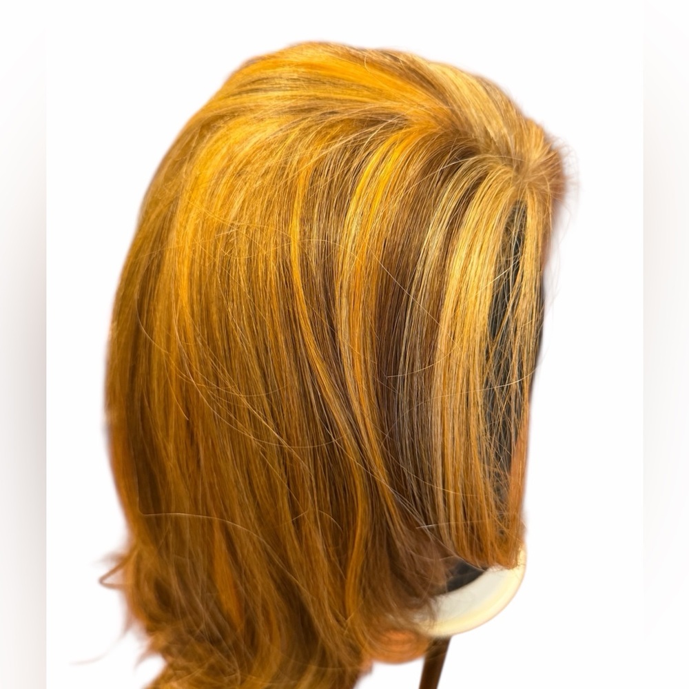 Vivica Fox Lace Front Wig Britney-V in P2217 - Picture 5 of 5